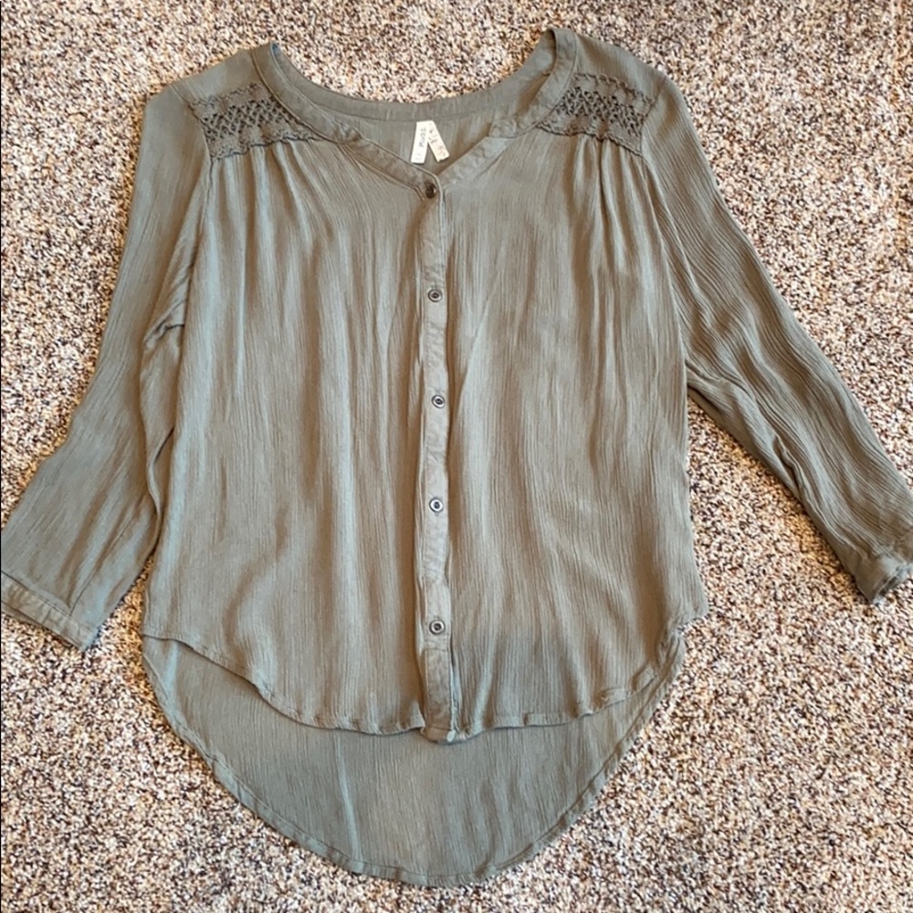 Green Long Sleeve Blouse